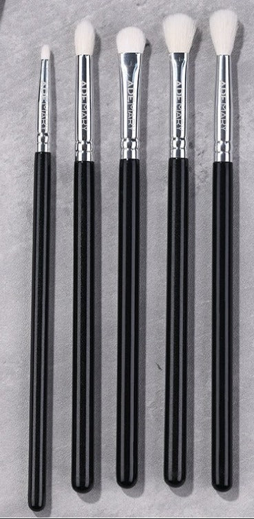 Set 5 pensule machiaj  pentru ochi ,par capra alba